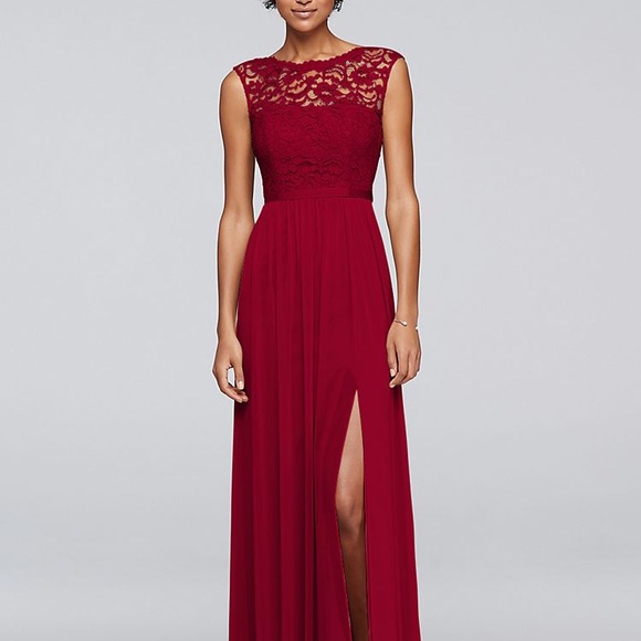 David's Bridal Dresses & Skirts - David’s Bridal Apple red bridesmaid dress w/ lace